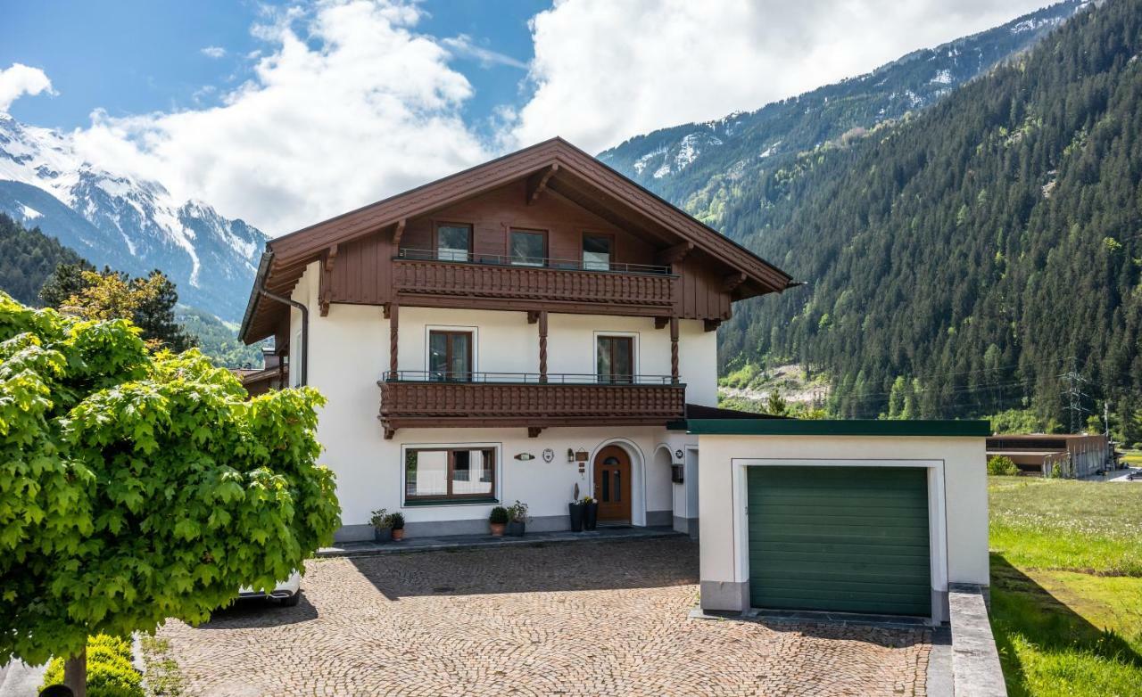 Landhaus Tyrol Mayrhofen Luaran gambar